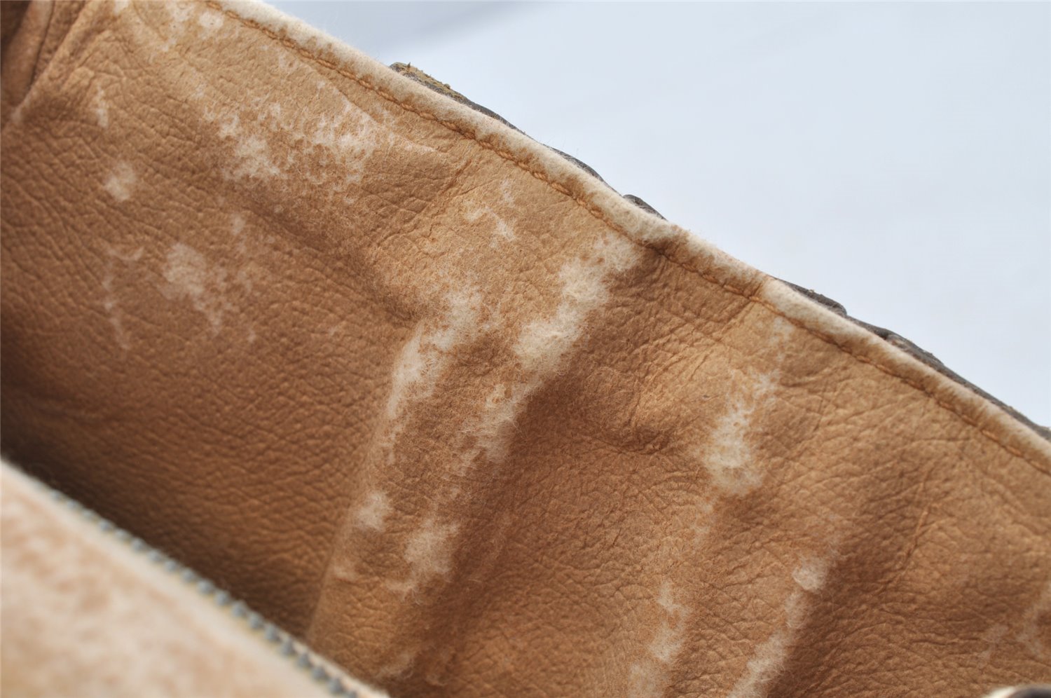 Authentic GUCCI GG Plus Shoulder Cross Body Bag PVC Leather Brown Junk 3699I