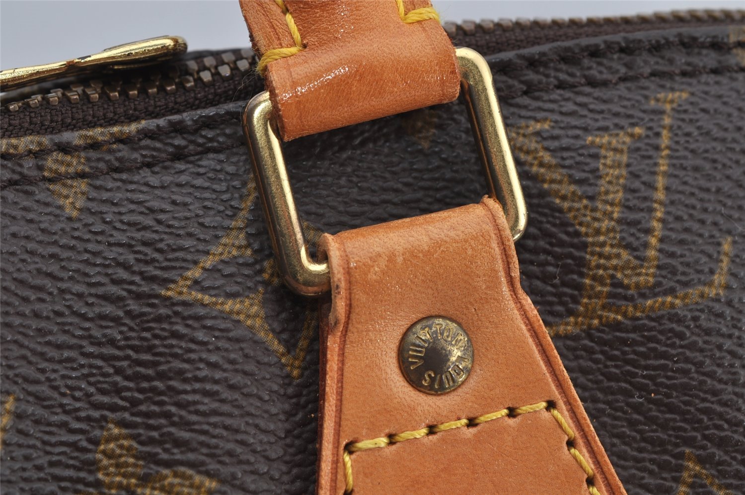 Authentic Louis Vuitton Monogram Alma Hand Bag Purse M51130 LV 3700J