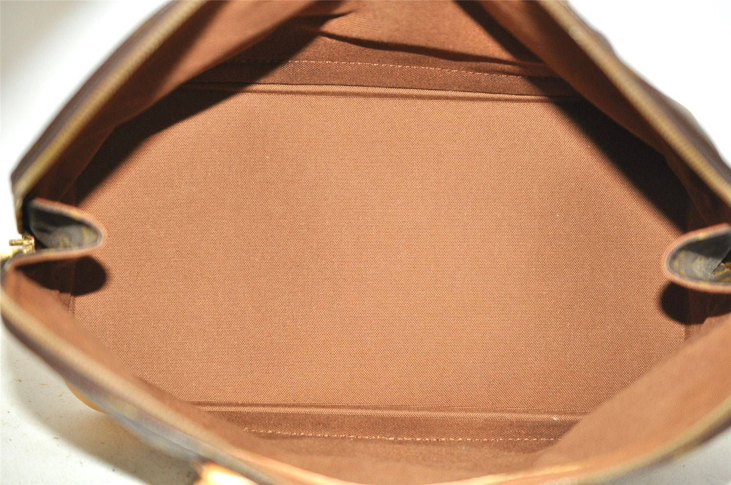 Authentic Louis Vuitton Monogram Alma Hand Bag Purse M51130 LV 3700J