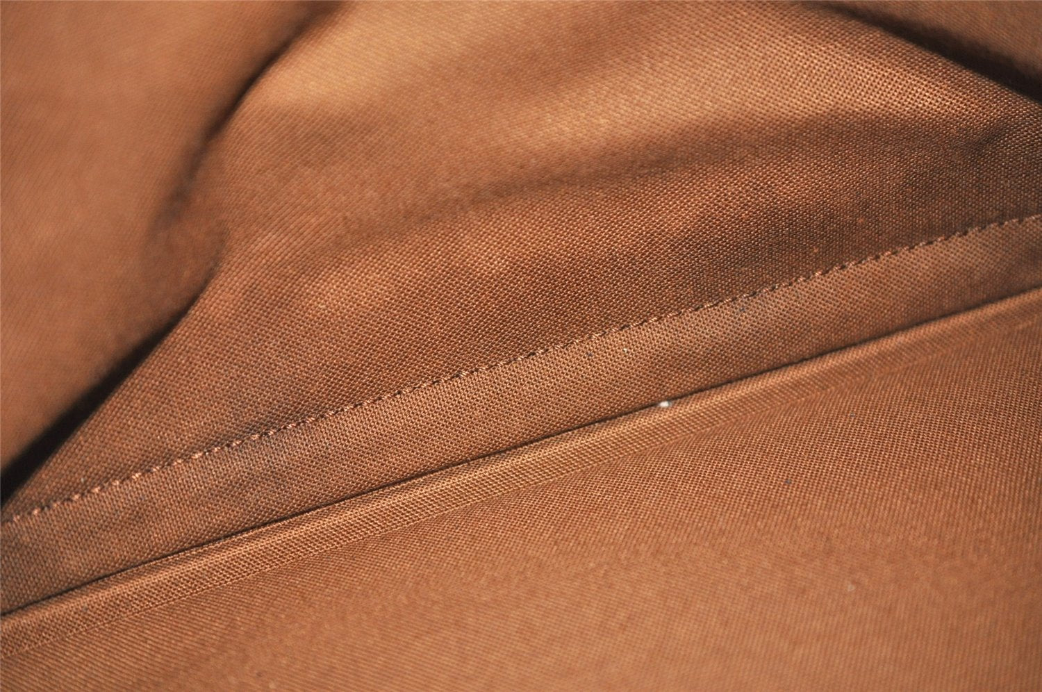 Authentic Louis Vuitton Monogram Alma Hand Bag Purse M51130 LV 3700J