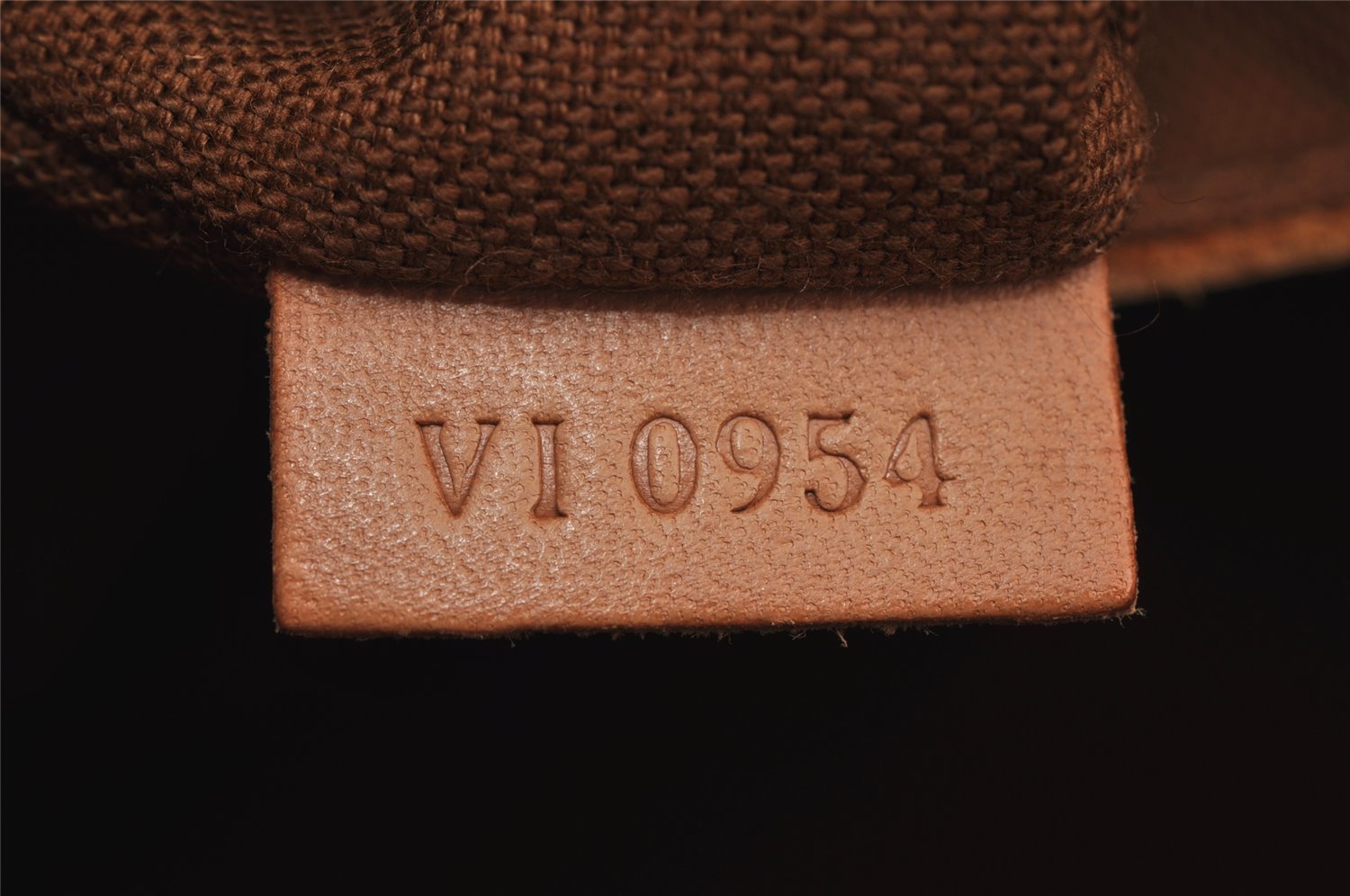 Authentic Louis Vuitton Monogram Alma Hand Bag Purse M51130 LV 3700J