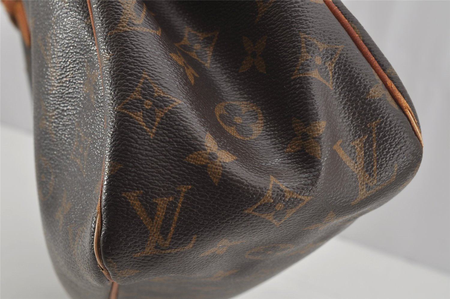 Authentic Louis Vuitton Monogram Batignolles Horizontal Tote Bag M51154 LV 3704J