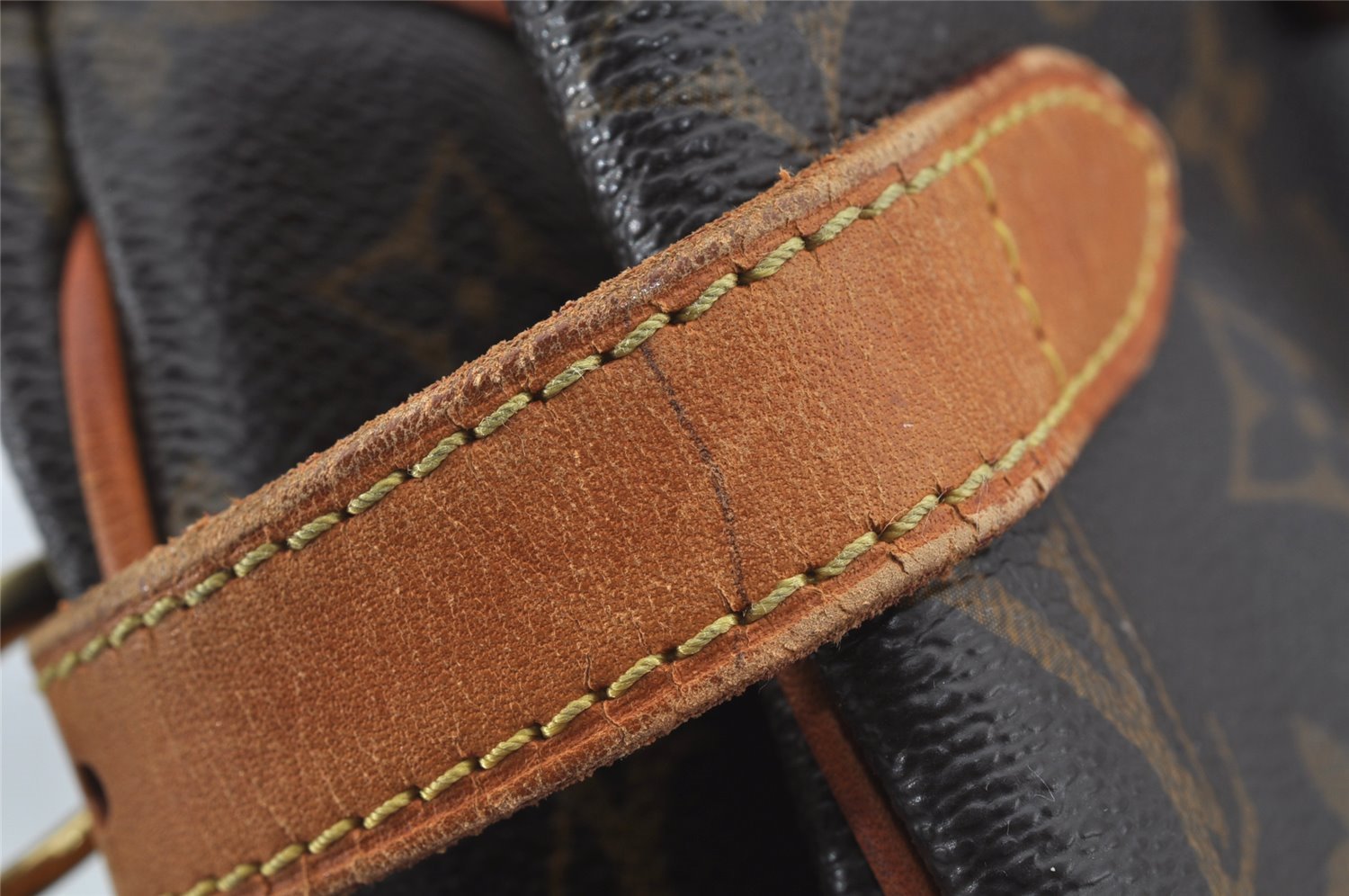 Authentic Louis Vuitton Monogram Batignolles Horizontal Tote Bag M51154 LV 3704J