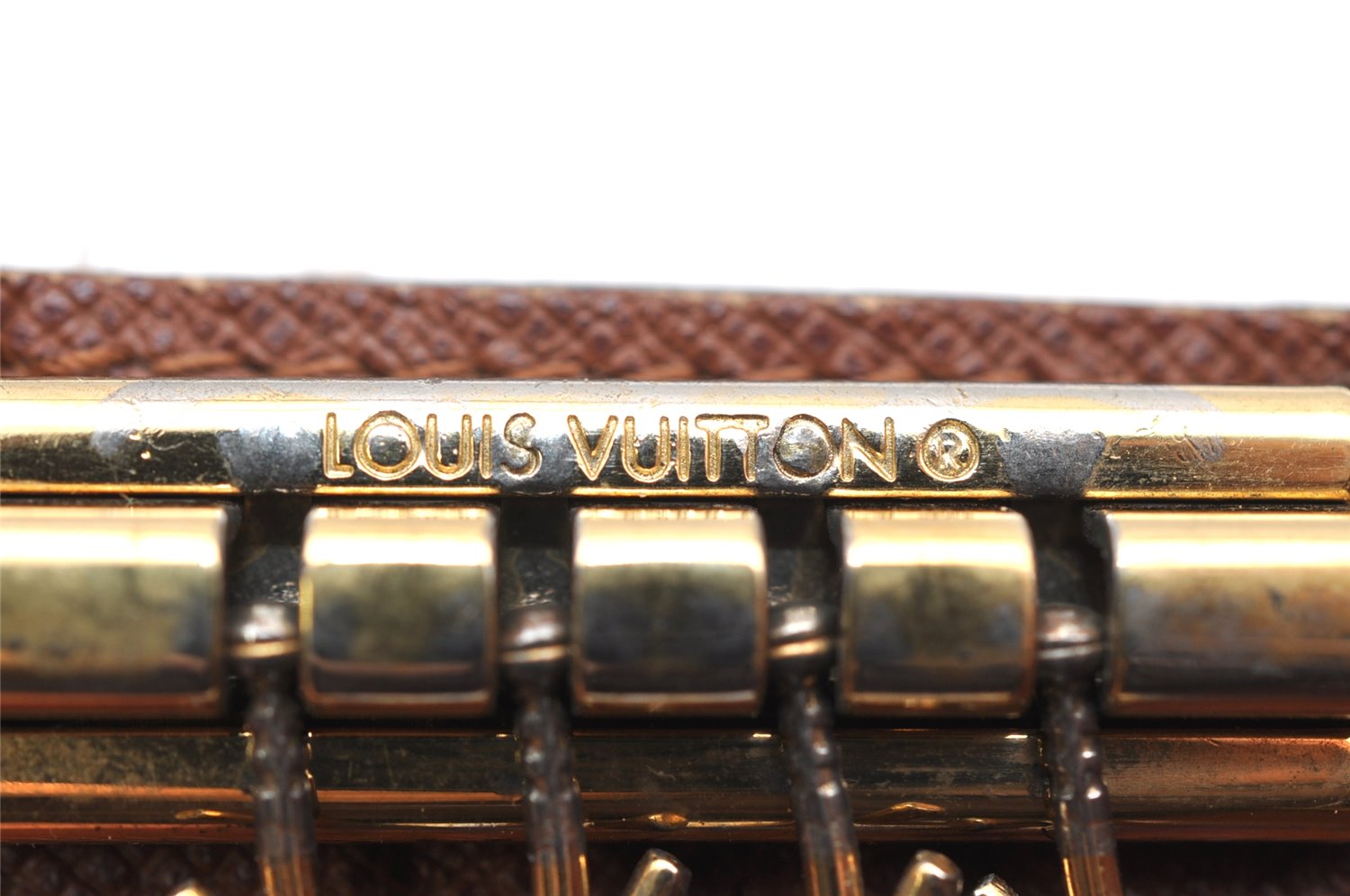 Authentic Louis Vuitton Monogram Multicles 4 Four Hooks Key Case M62631 LV 3704K