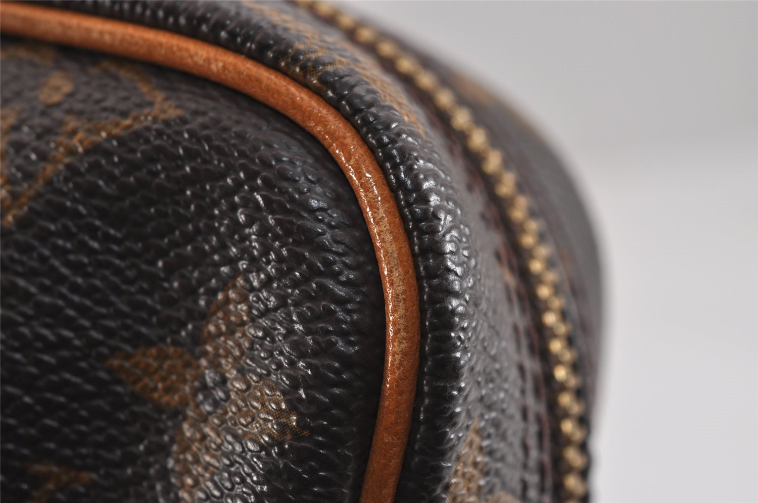 Authentic Louis Vuitton Monogram Amazone Shoulder Cross Body Bag M45236 LV 3706J