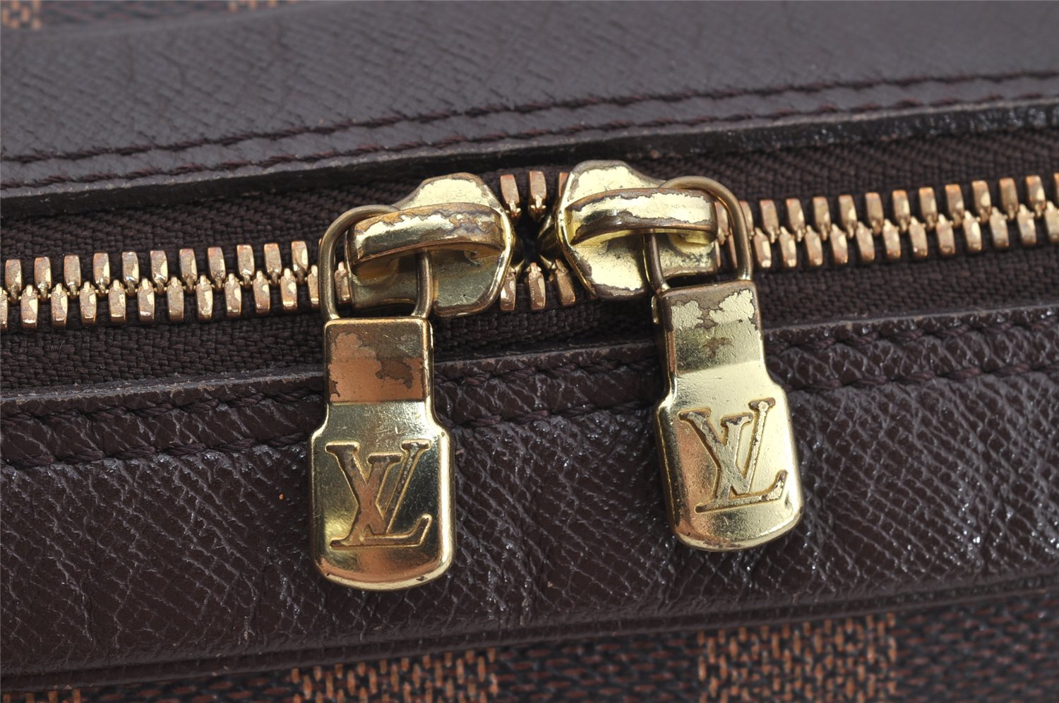 Authentic Louis Vuitton Damier Brera Hand Bag Purse N51150 LV 3707J