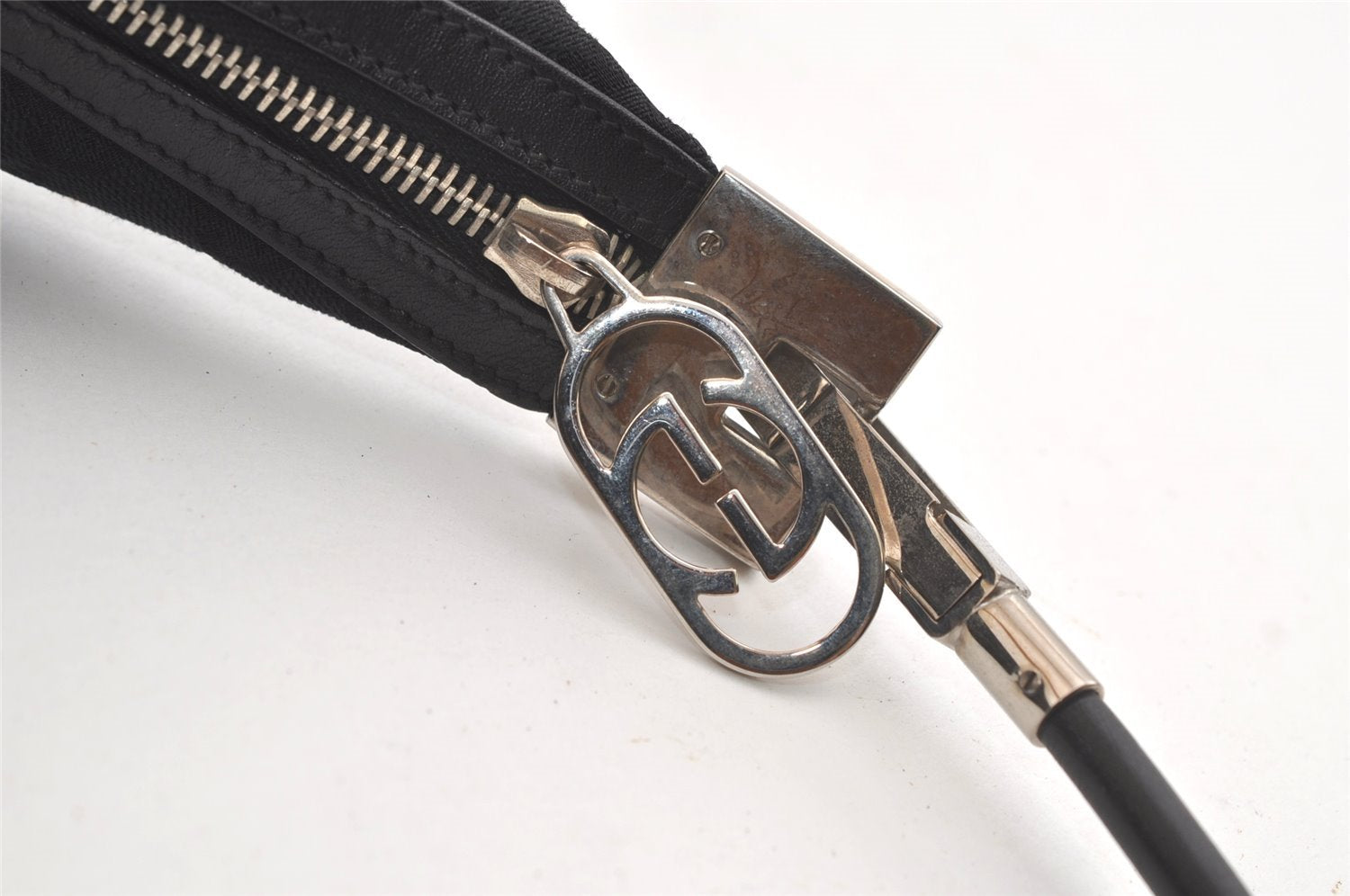 Authentic GUCCI Shoulder Hand Bag GG Canvas Leather 0013814 Black Junk 3710K