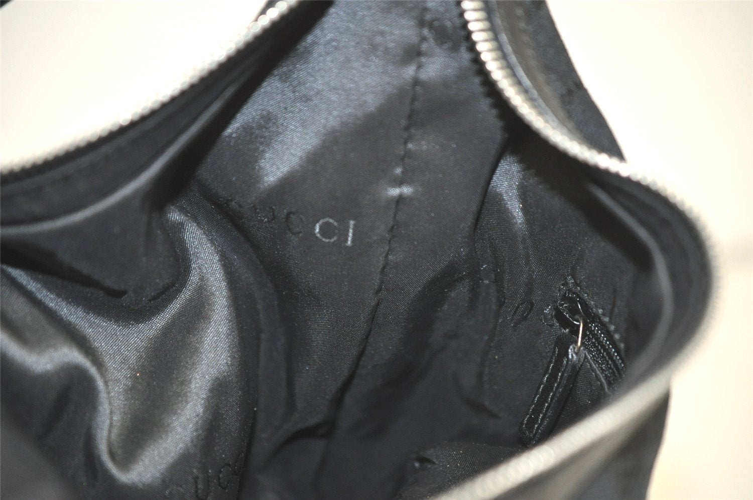 Authentic GUCCI Shoulder Hand Bag GG Canvas Leather 0013814 Black Junk 3710K