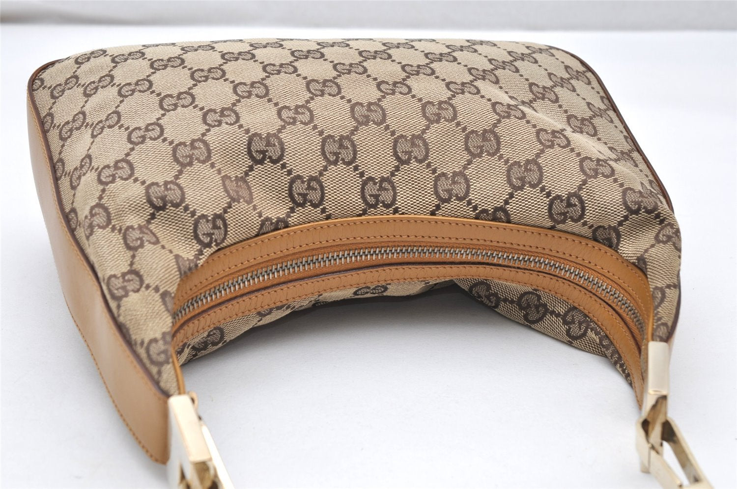 Authentic GUCCI Shoulder Hand Bag Purse GG Canvas Leather 0013812 Brown 3712K