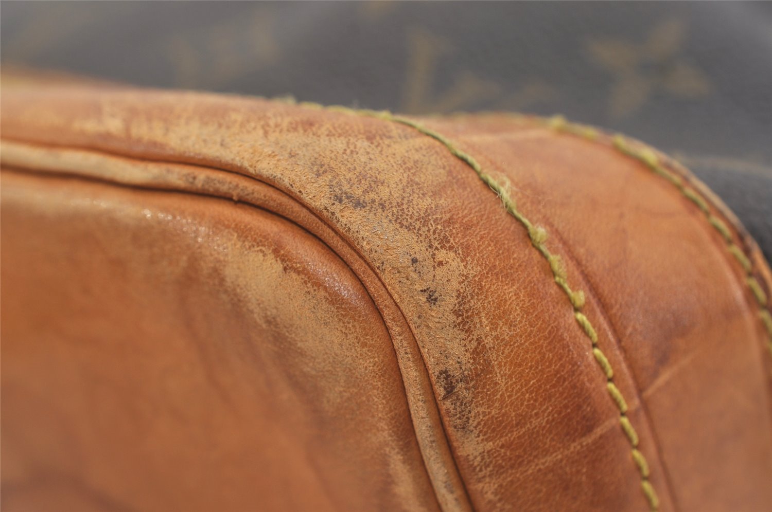 Authentic Louis Vuitton Monogram Noe Shoulder Drawstring Bag M42224 LV 3717J