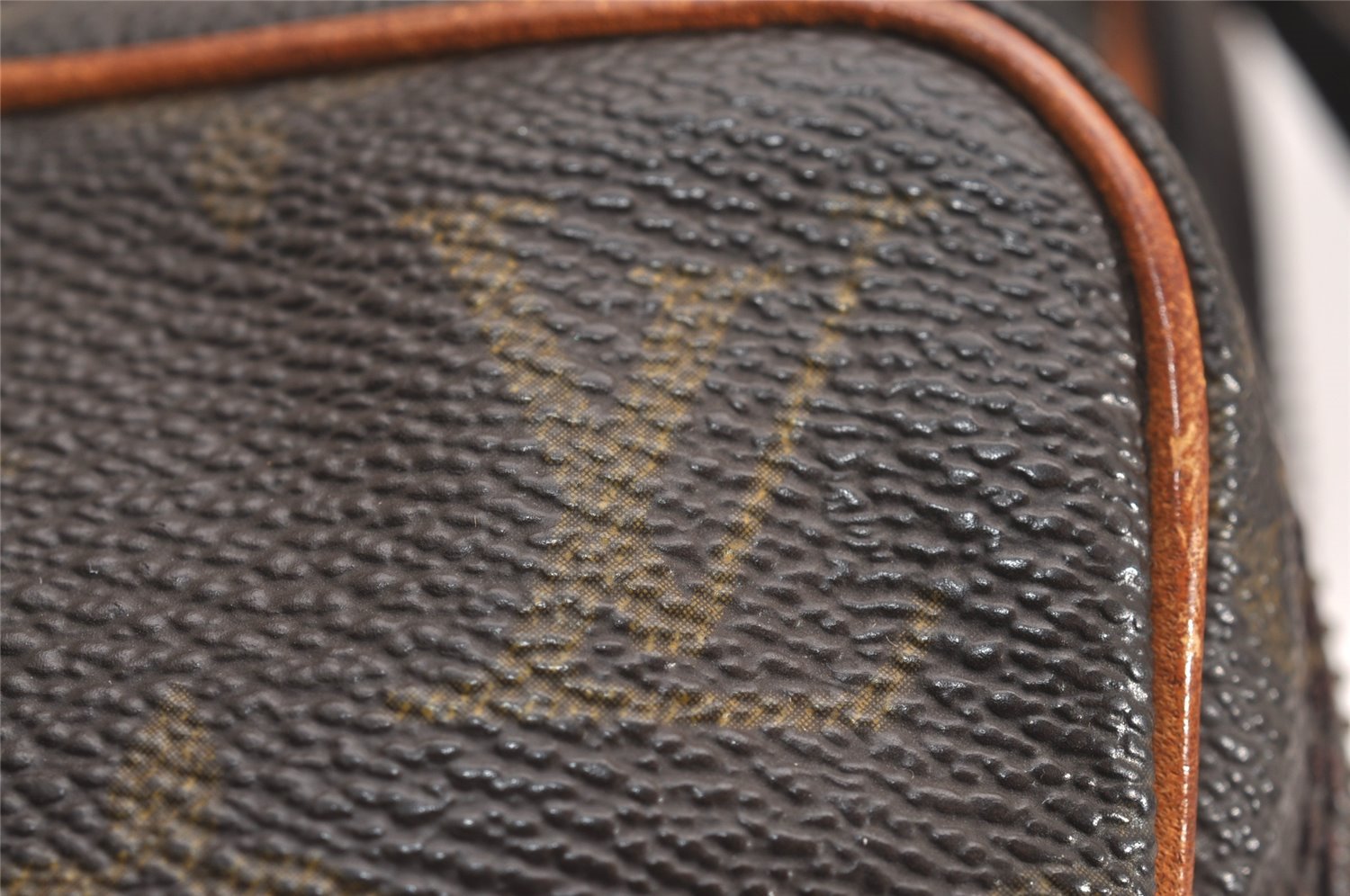 Authentic Louis Vuitton Monogram Mini Amazone Shoulder Cross Bag M45238 LV 3719J