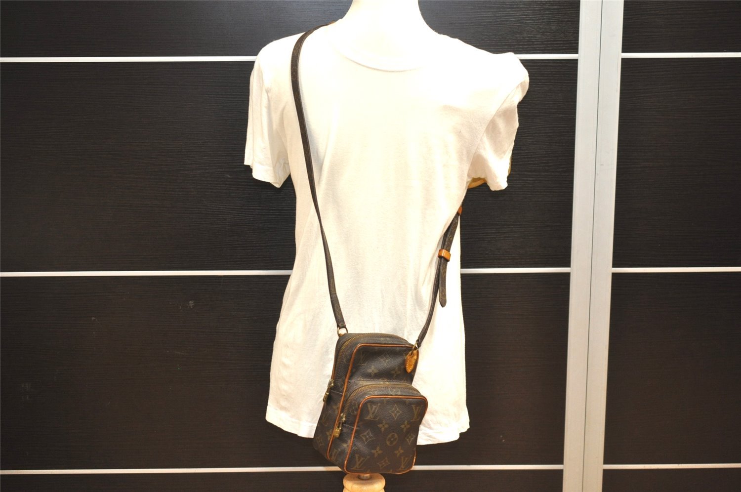 Authentic Louis Vuitton Monogram Mini Amazone Shoulder Cross Bag M45238 LV 3719J