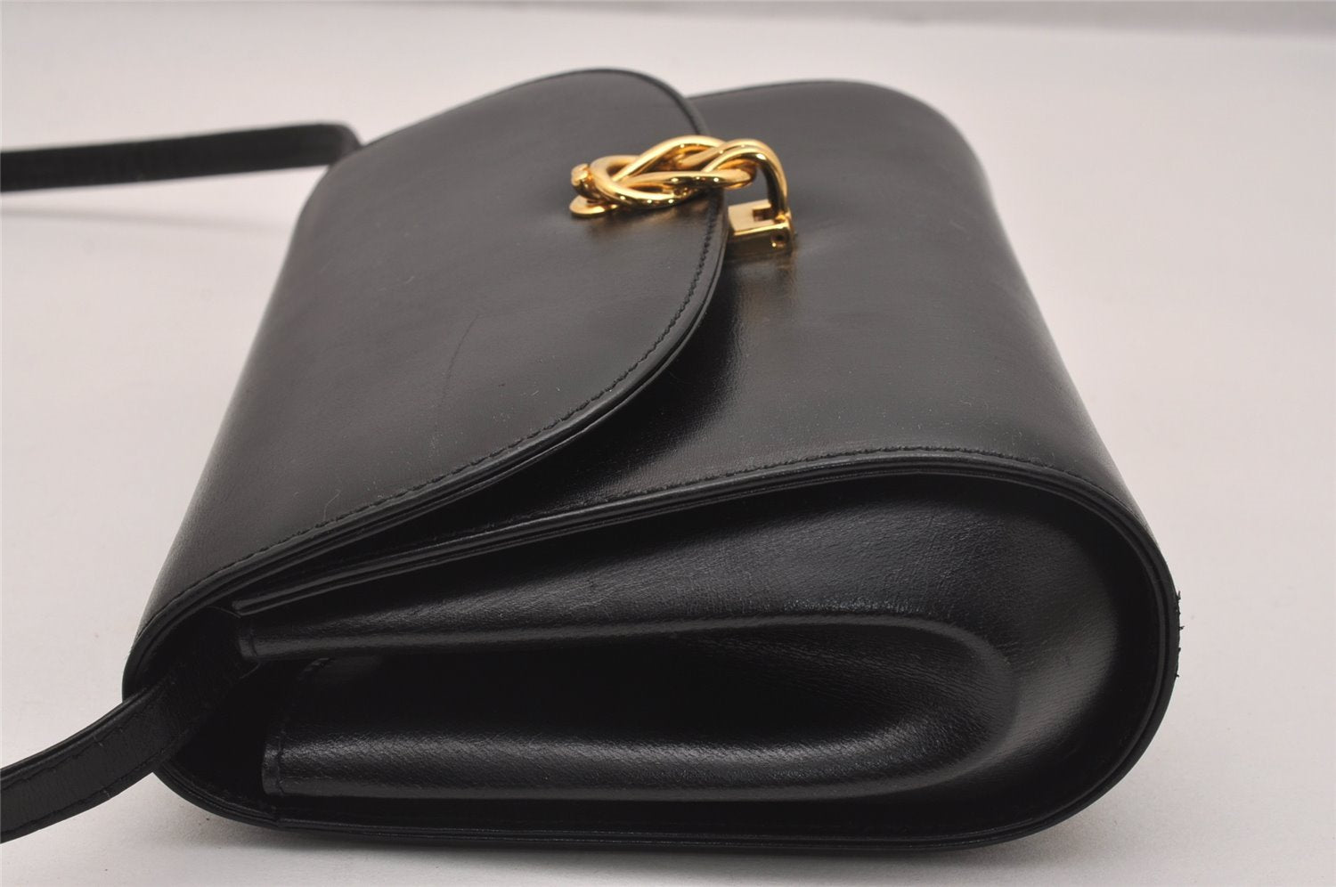 Authentic GUCCI Shoulder Cross Body Bag Purse Leather Black Junk 3725J