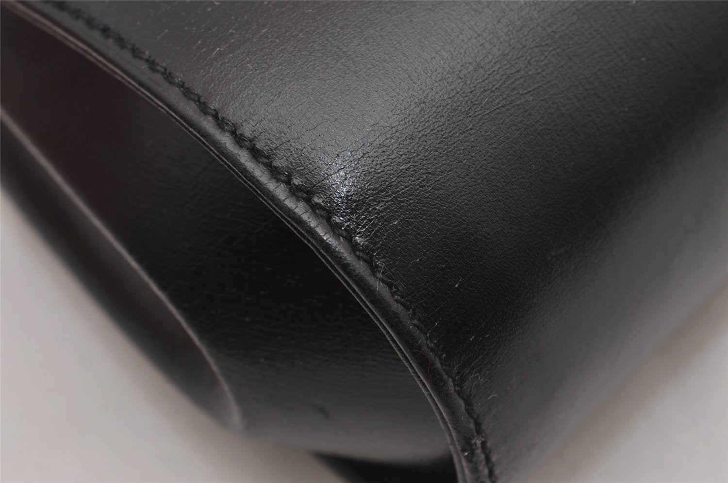 Authentic GUCCI Shoulder Cross Body Bag Purse Leather Black Junk 3725J