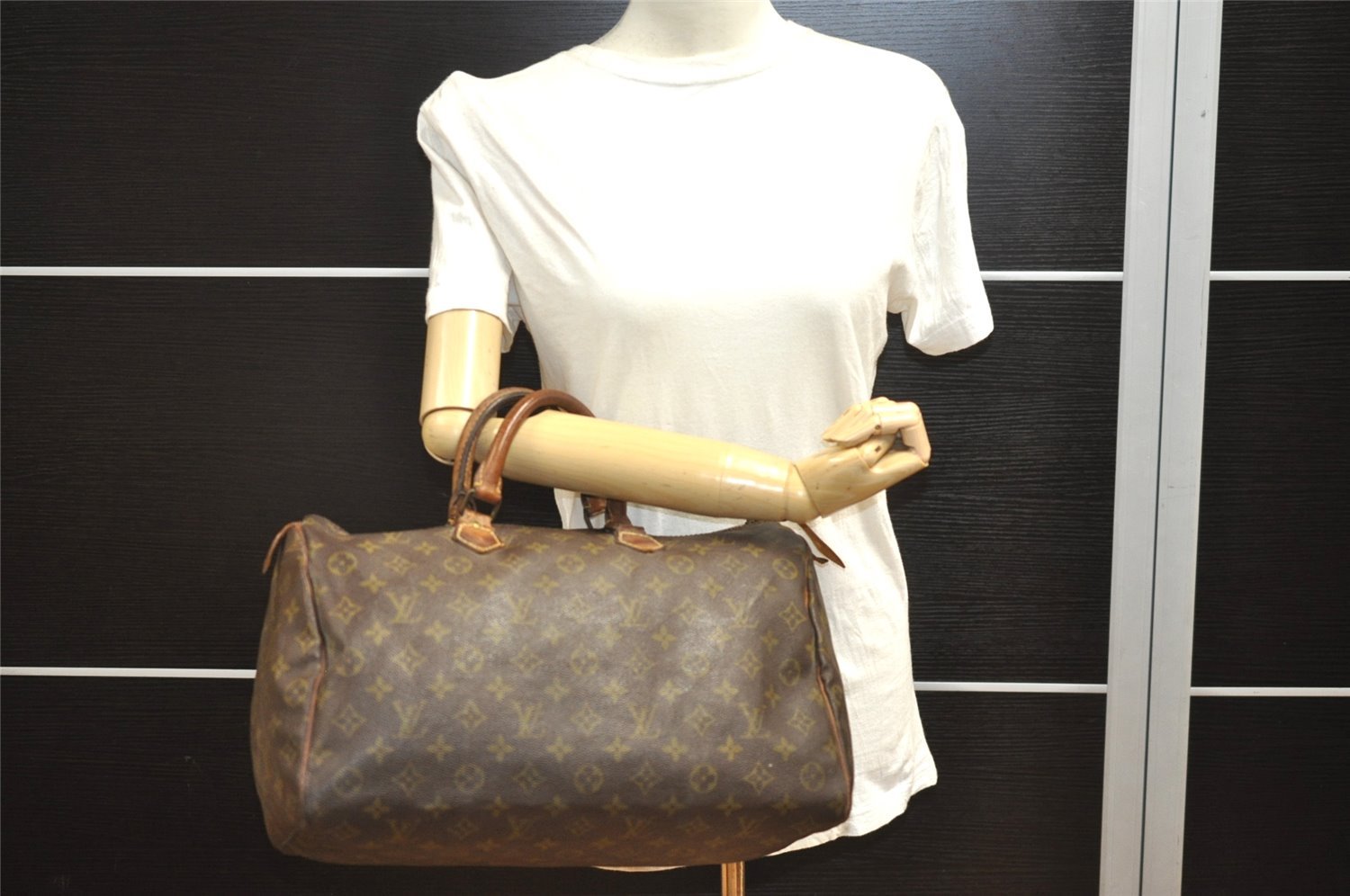 Authentic Louis Vuitton Monogram Speedy 35 Hand Boston Bag Old Model LV 3727I