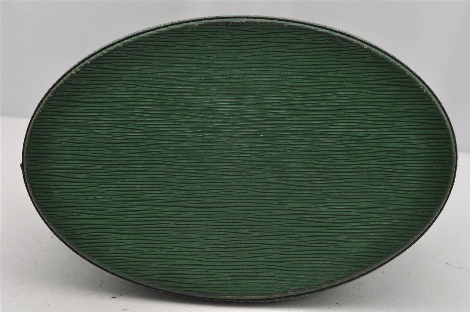 Authentic Louis Vuitton Epi Cluny Shoulder Bag Purse Green M52254 LV 3727J