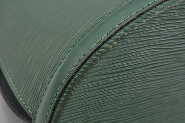 Authentic Louis Vuitton Epi Cluny Shoulder Bag Purse Green M52254 LV 3727J