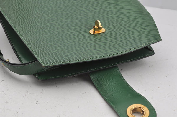 Authentic Louis Vuitton Epi Cluny Shoulder Bag Purse Green M52254 LV 3727J