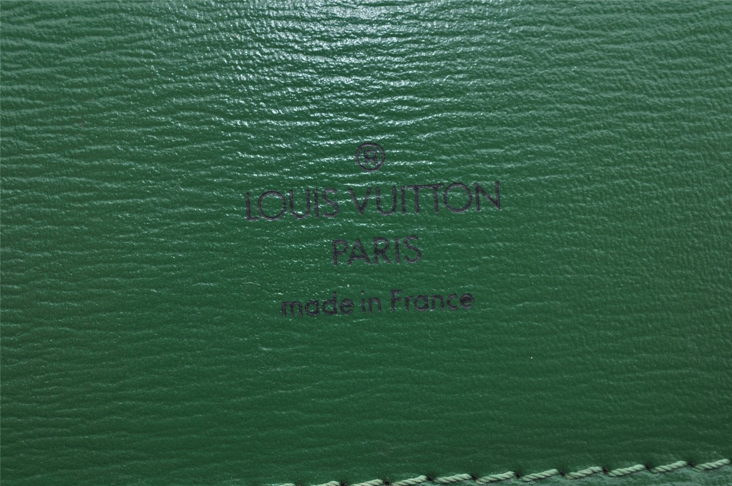 Authentic Louis Vuitton Epi Cluny Shoulder Bag Purse Green M52254 LV 3727J