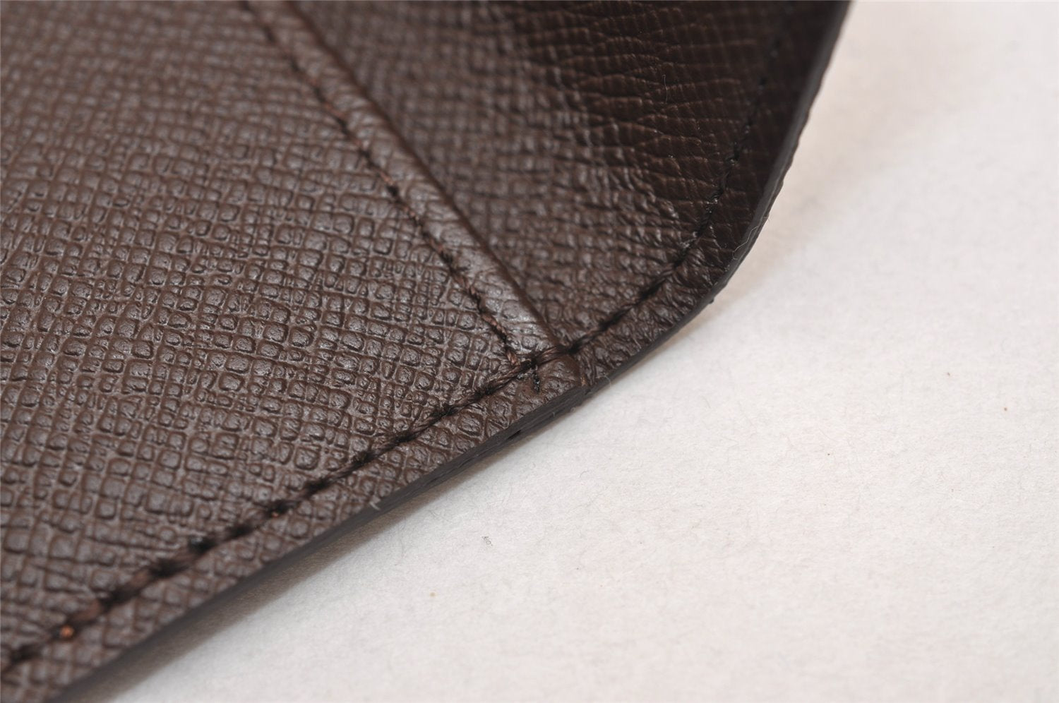 Authentic Louis Vuitton Damier Multicles 4 Key Case Holder N62631 LV Box 3735J