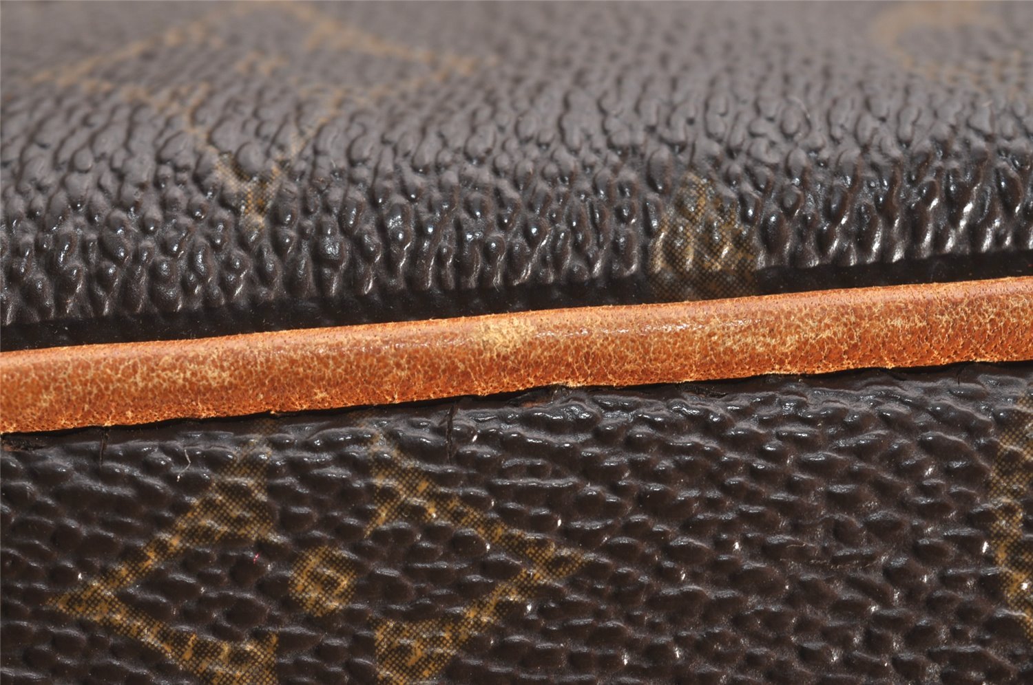 Authentic Louis Vuitton Monogram Danube GM Shoulder Cross Bag M45262 LV 3748J