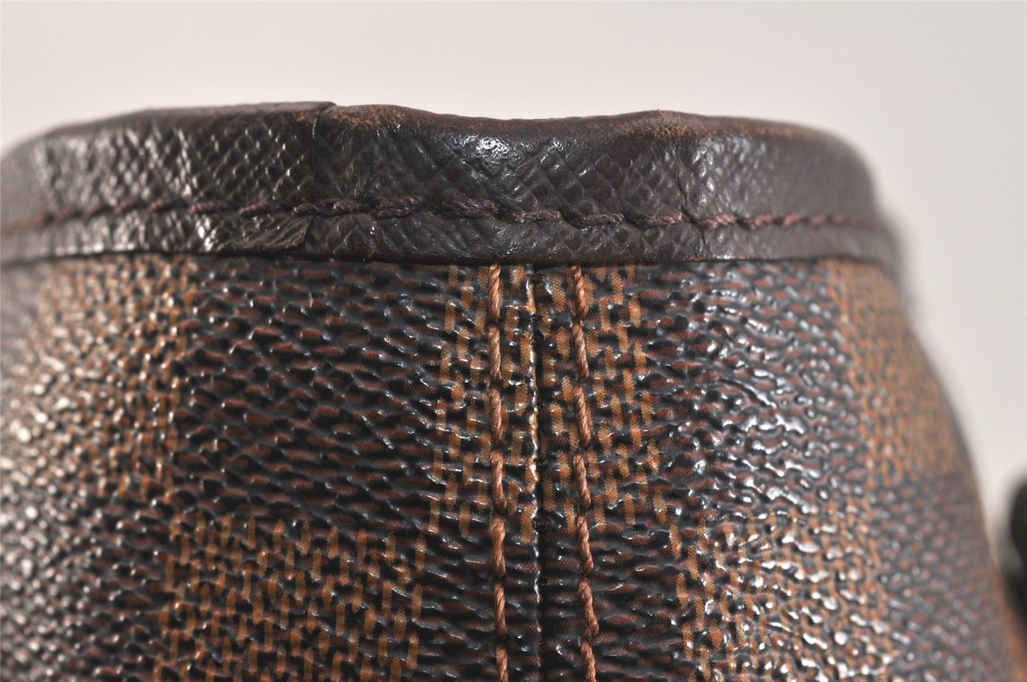 Authentic Louis Vuitton Damier Marais Bucket Shoulder Tote Bag N42240 LV 3749K