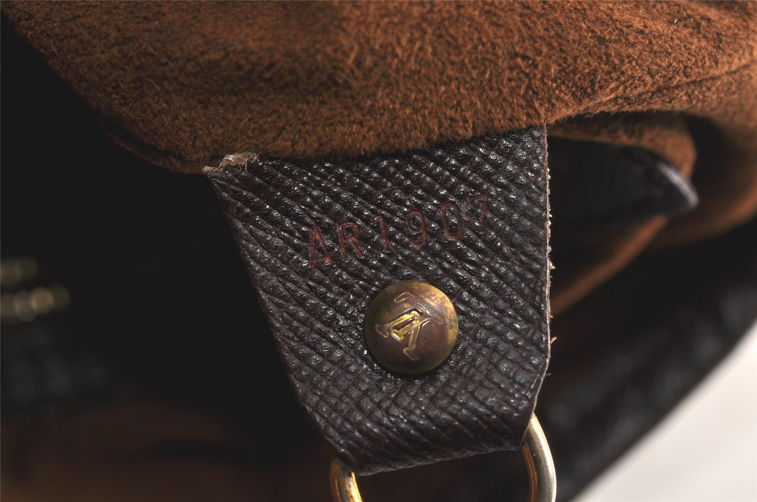 Authentic Louis Vuitton Damier Marais Bucket Shoulder Tote Bag N42240 LV 3749K