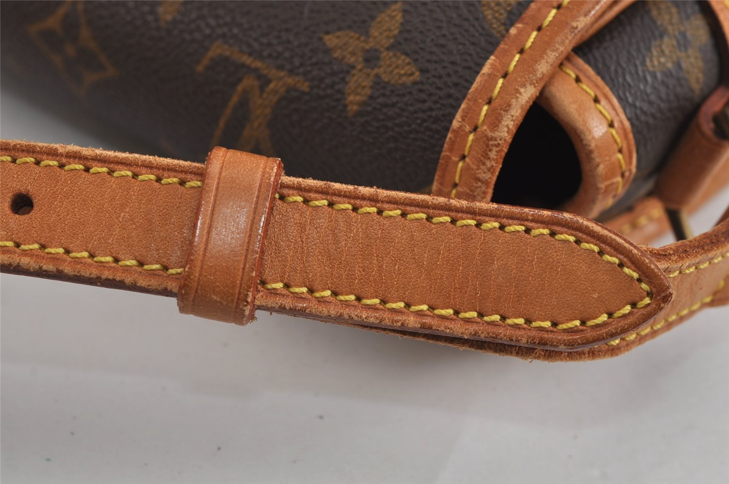 Authentic Louis Vuitton Monogram Sologne Shoulder Cross Body Bag M42250 LV 3750J