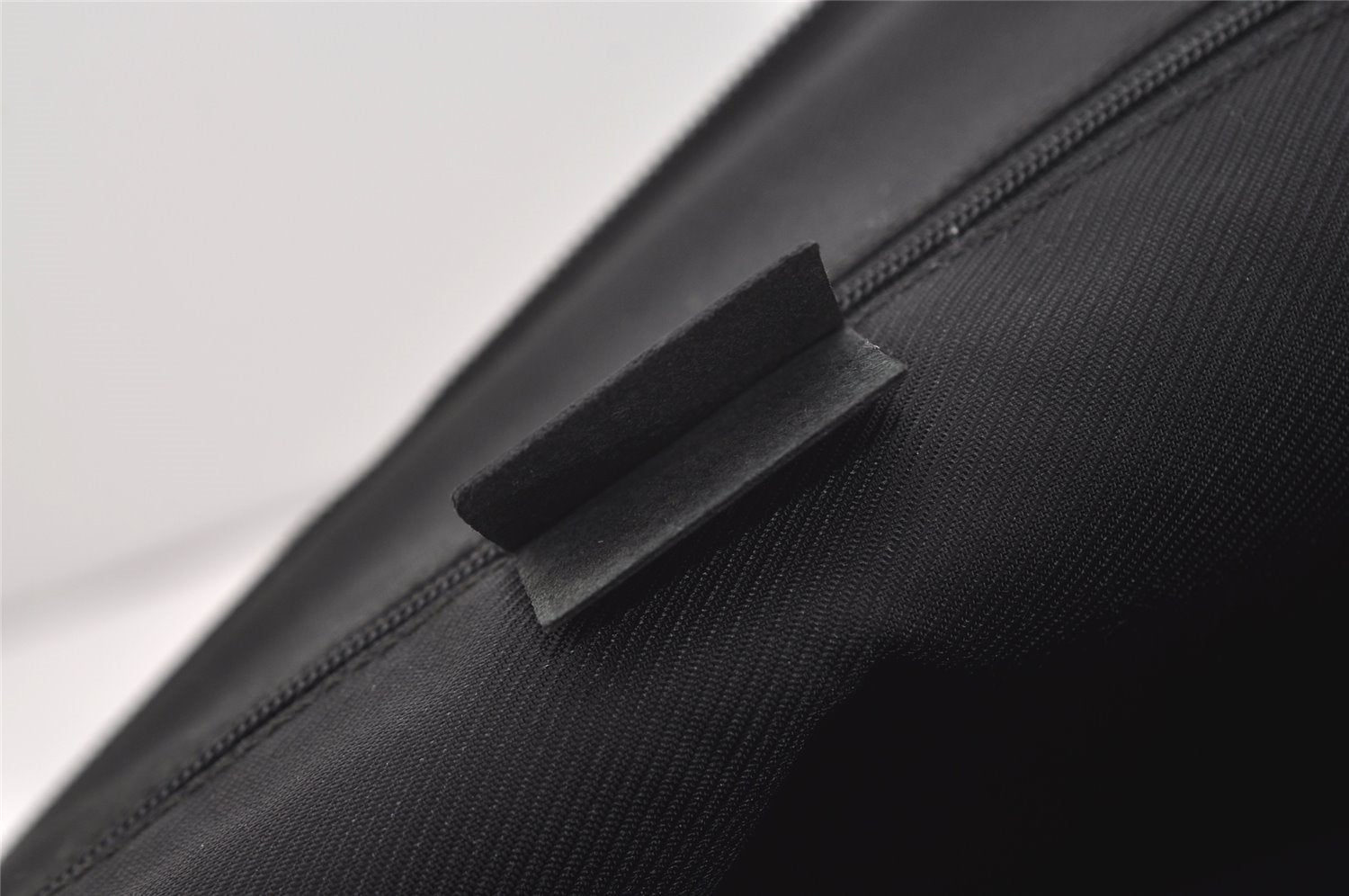 Authentic GUCCI Vintage Shoulder Tote Bag GG Canvas Enamel 0021122 Black 3754J