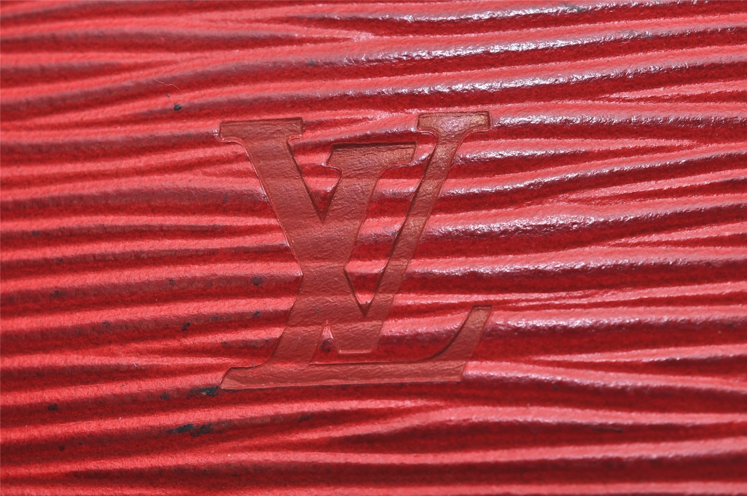 Authentic Louis Vuitton Epi Pochette Accessoires Pouch M5298M Red LV Junk 3755J