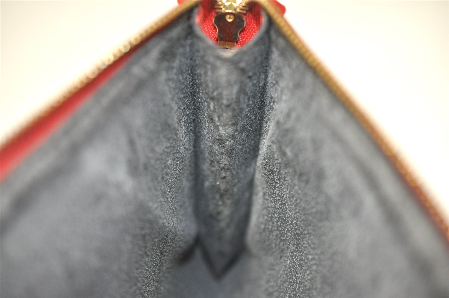 Authentic Louis Vuitton Epi Pochette Accessoires Pouch M5298M Red LV Junk 3755J