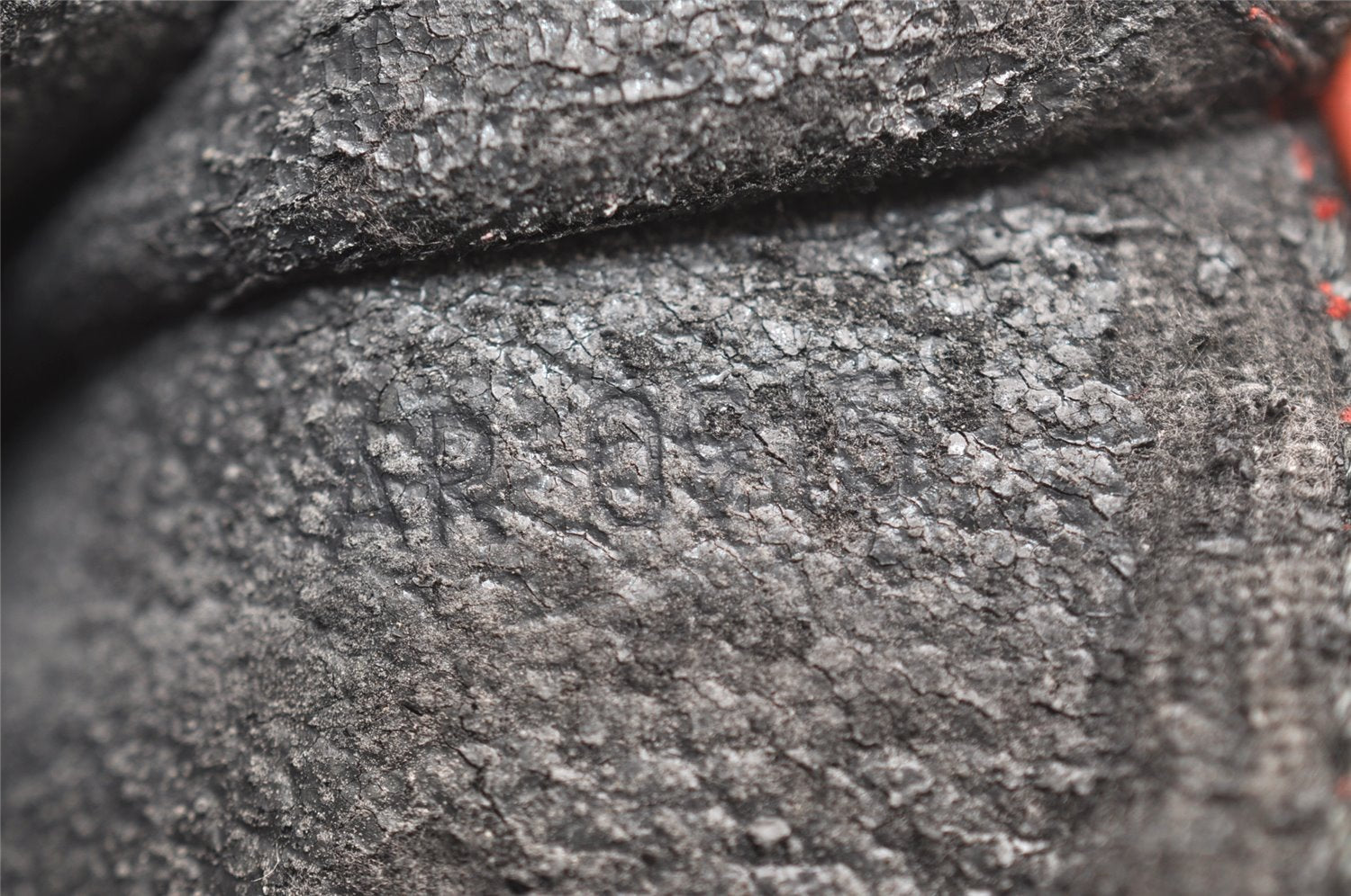 Authentic Louis Vuitton Epi Pochette Accessoires Pouch M5298M Red LV Junk 3755J