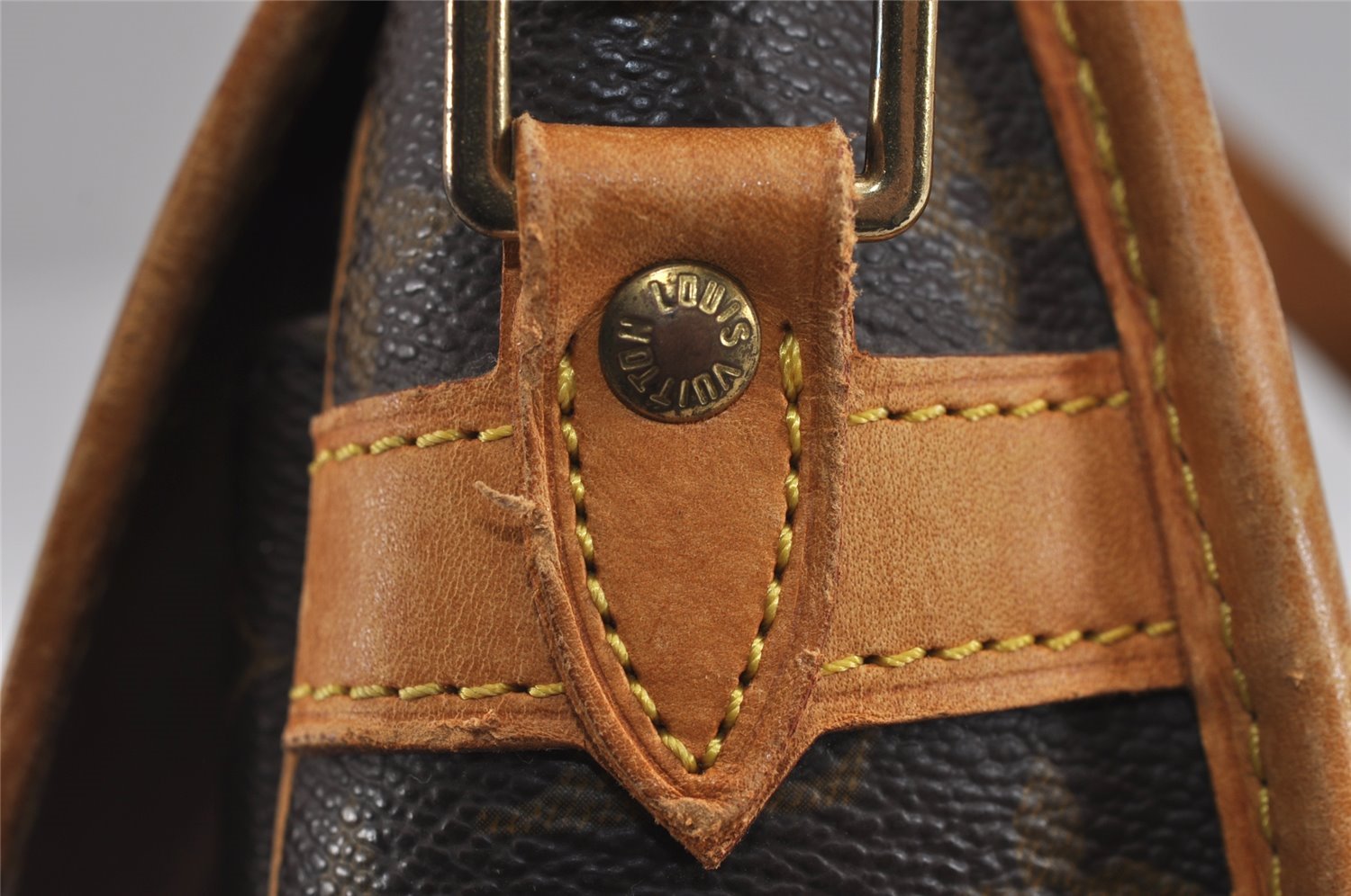 Authentic Louis Vuitton Monogram Sologne Shoulder Cross Bag M42250 Junk 3759J