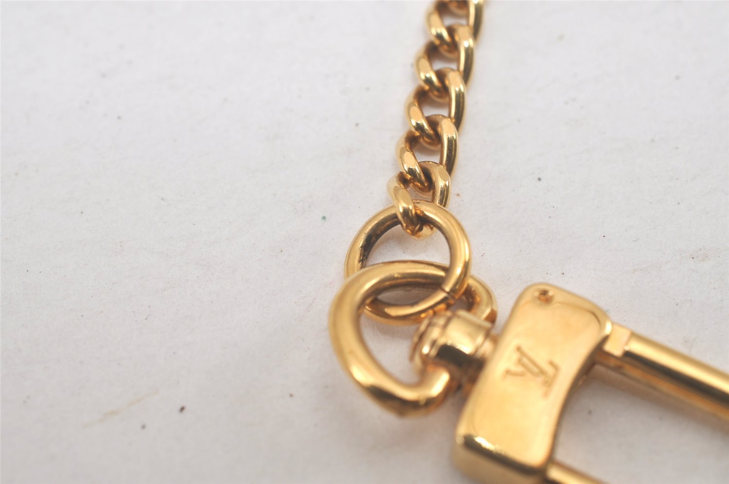 Authentic Louis Vuitton Chain Strap Gold 13.0