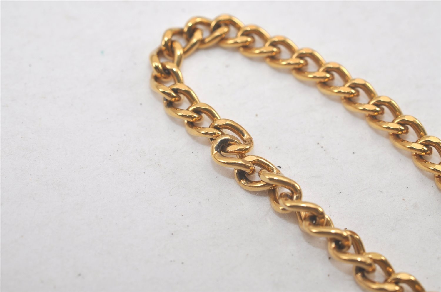 Authentic Louis Vuitton Chain Strap Gold 13.0