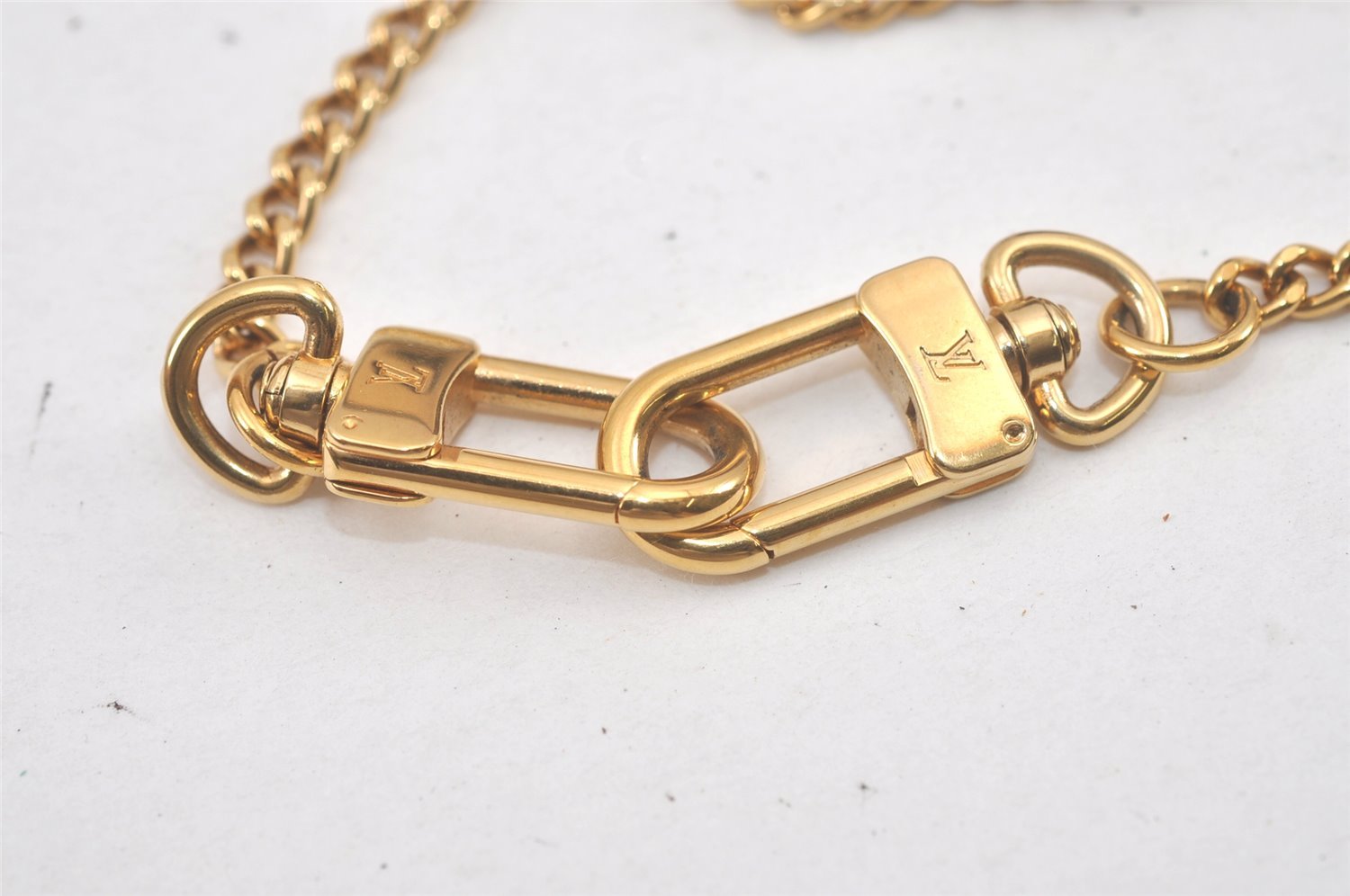 Authentic Louis Vuitton Chain Strap Gold 13.0