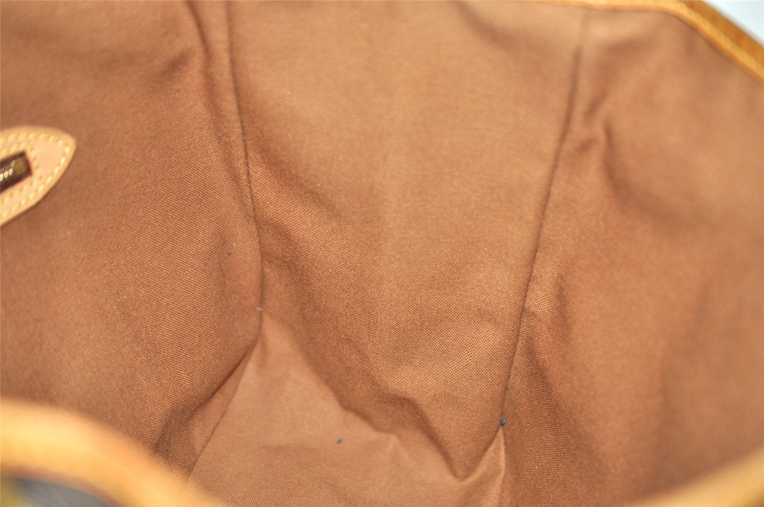 Authentic Louis Vuitton Monogram Batignolles Horizontal Tote Bag M51154 LV 3767J