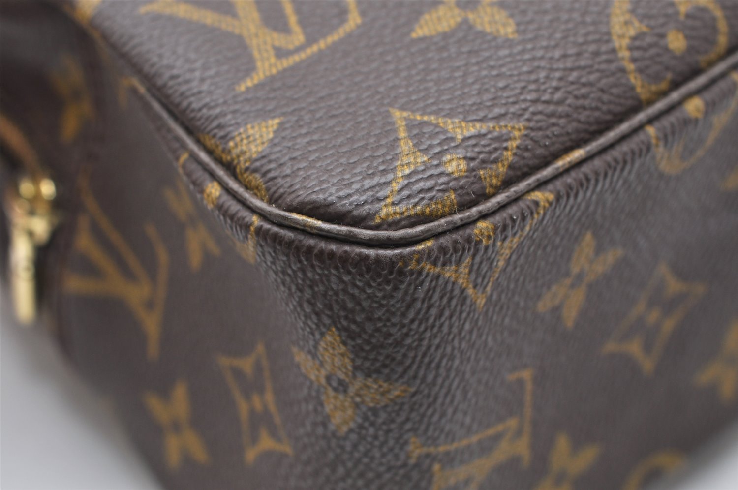 Auth Louis Vuitton Monogram Trousse Toilette 28 Clutch Hand Bag M47522 LV 3768K
