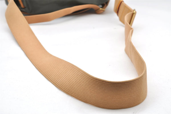 Authentic HUNTING WORLD Shoulder Bag Battue Cloth Nylon Leather Khaki 3774K