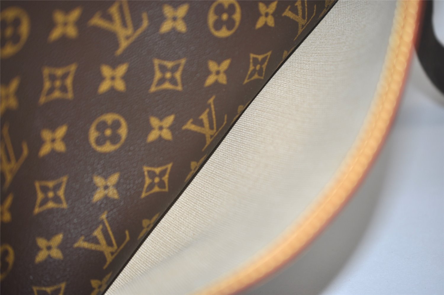 Authentic Louis Vuitton Monogram Reporter GM Shoulder Cross Bag M45252 LV 3775J