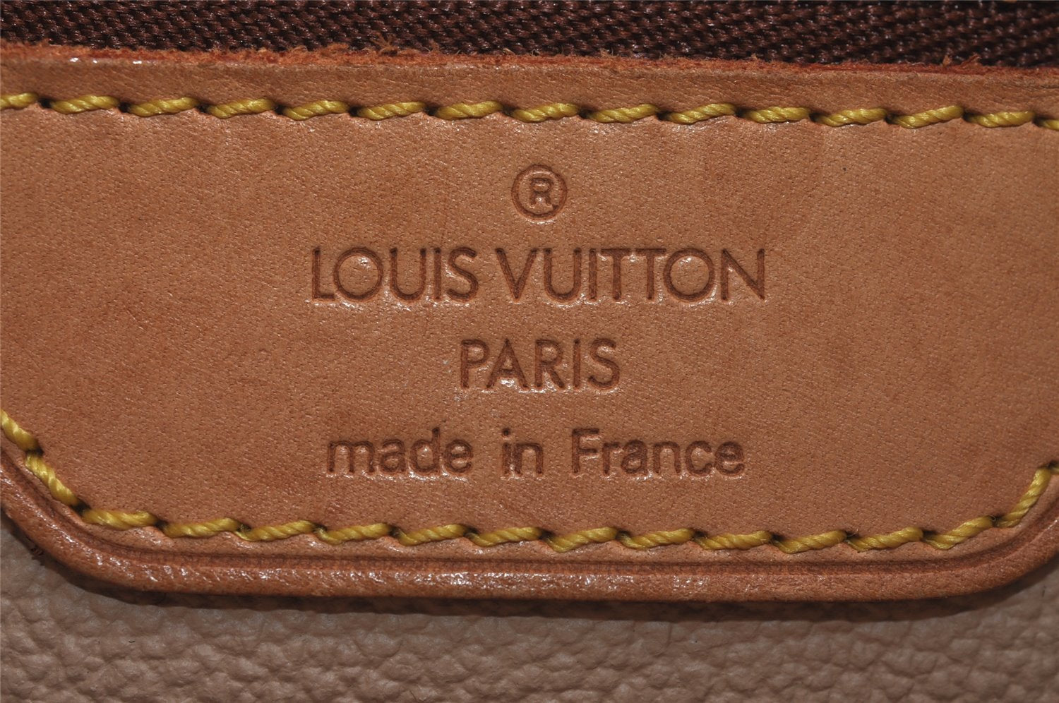 Authentic Louis Vuitton Monogram Bucket PM Shoulder Tote Bag M42238 LV 3776J