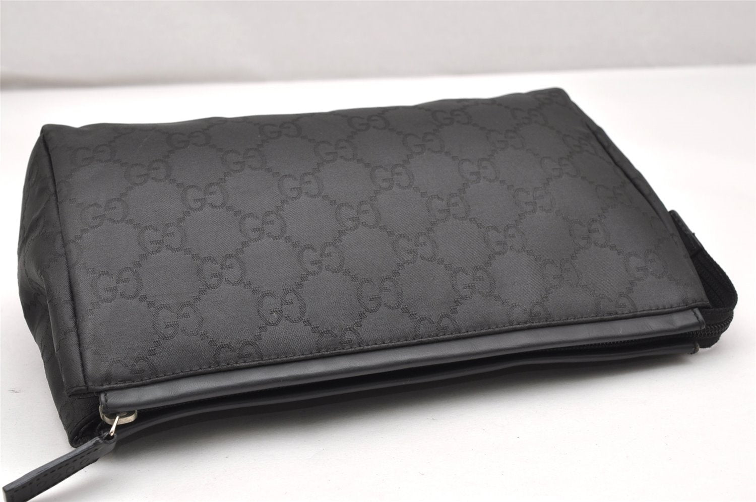 Authentic GUCCI Clutch Hand Bag Purse GG Nylon Leather 0141126 Black Junk 3787K