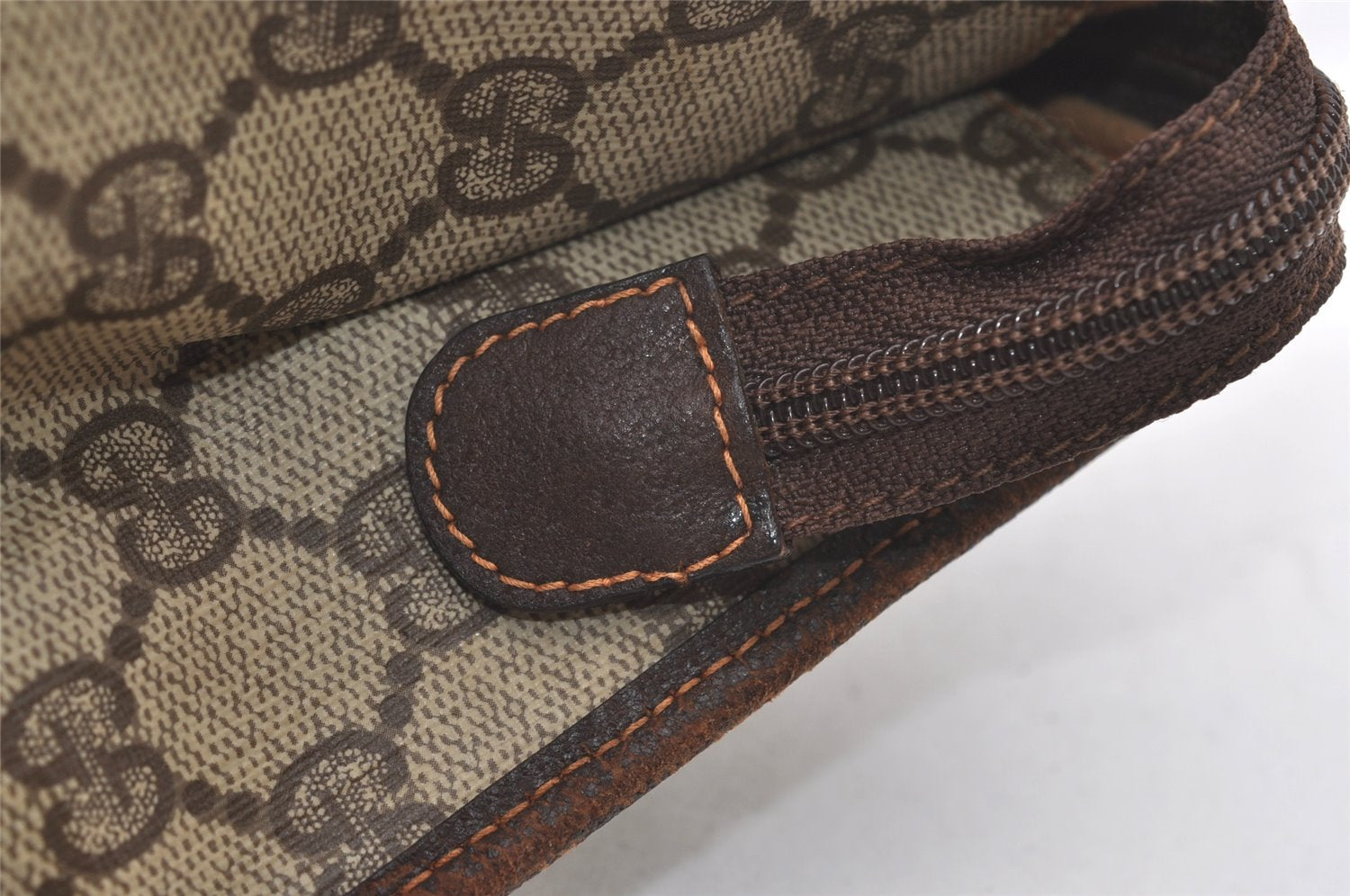 Authentic GUCCI Vintage Clutch Hand Bag Purse GG PVC Leather Brown 3788J