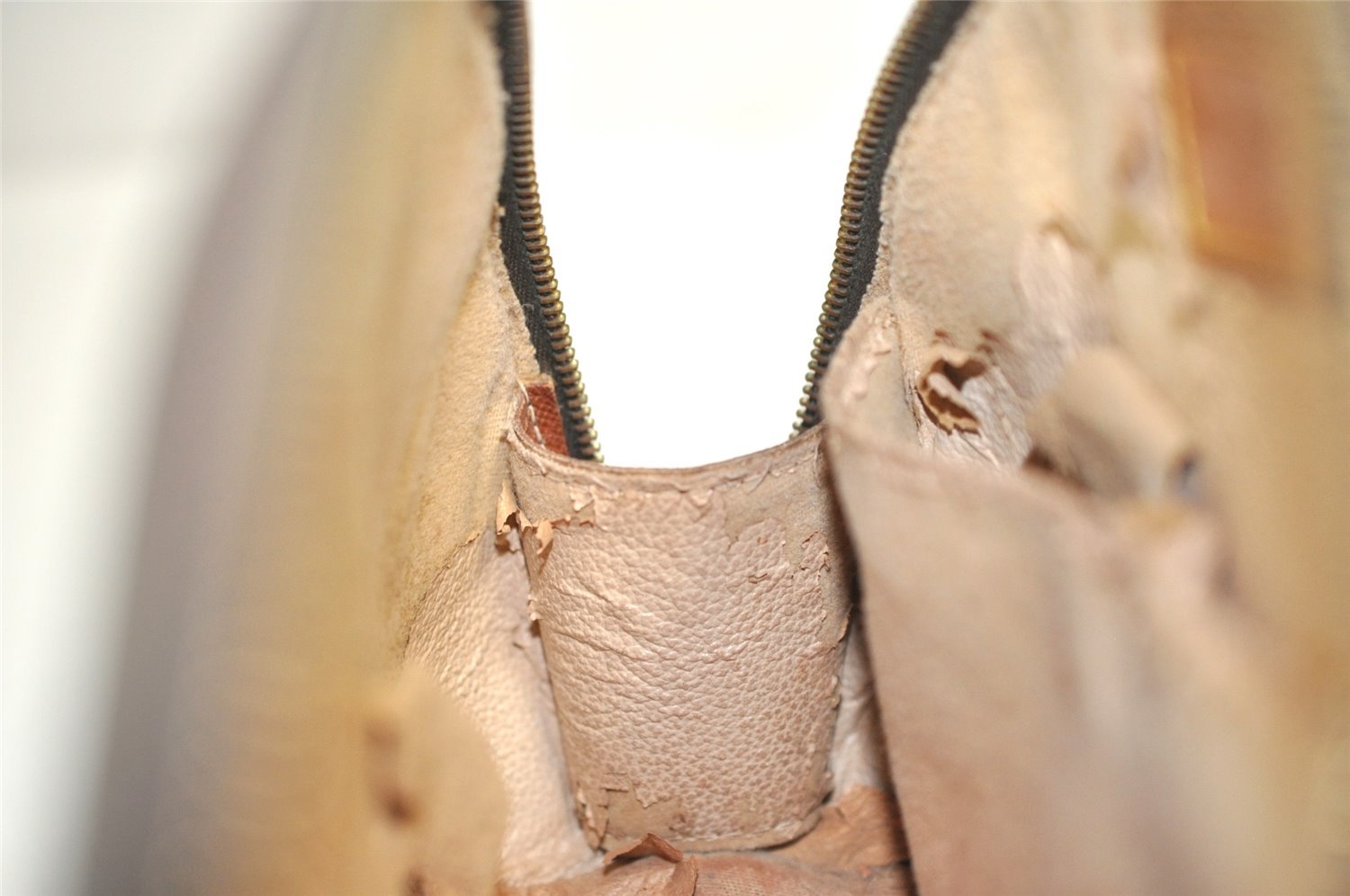 Auth Louis Vuitton Monogram Trousse Demi Ronde 23 Pouch M47520 Junk 3792J