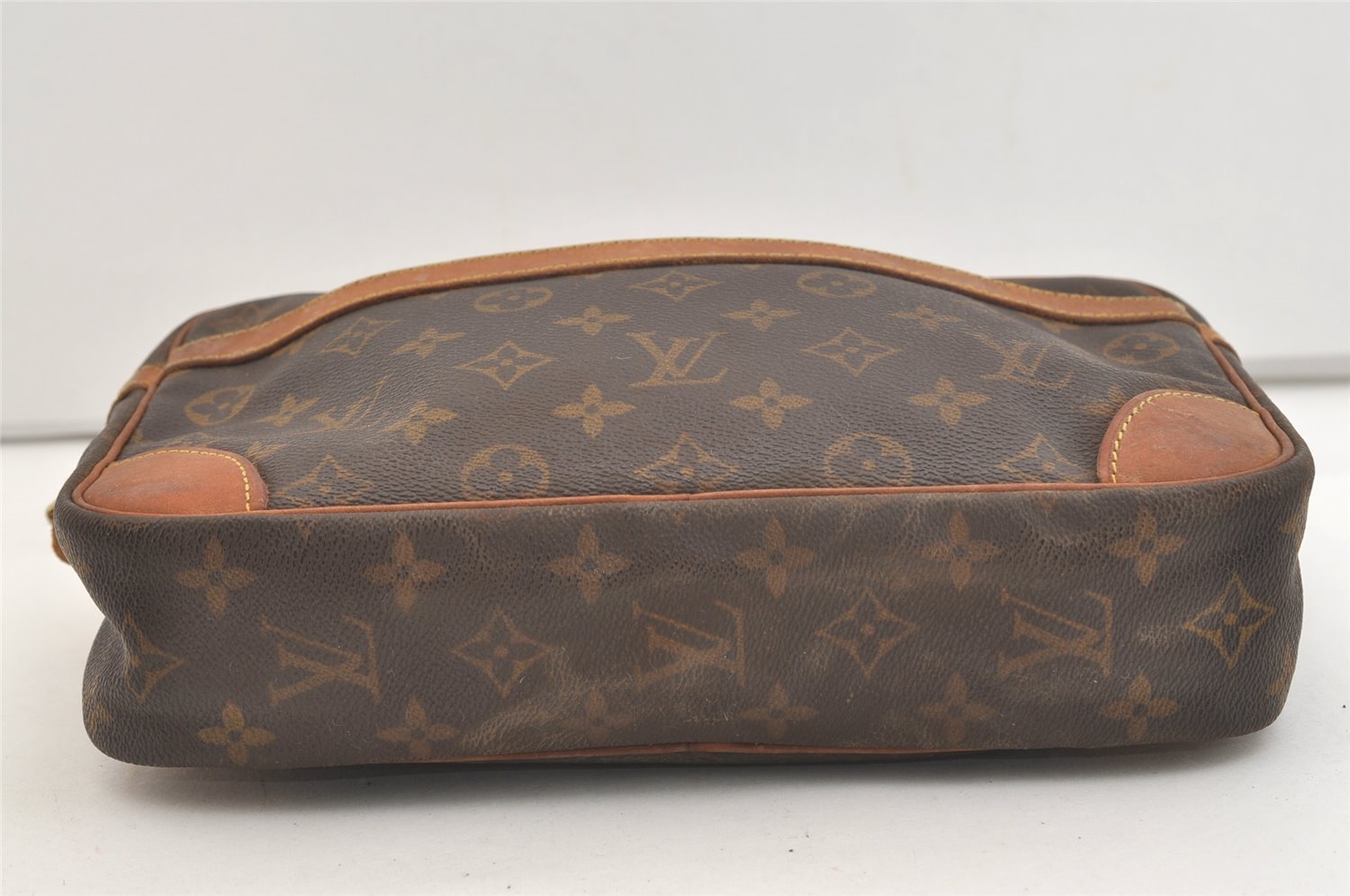 Authentic Louis Vuitton Monogram Compiegne 28 Clutch Hand Bag M51845 LV 3794J