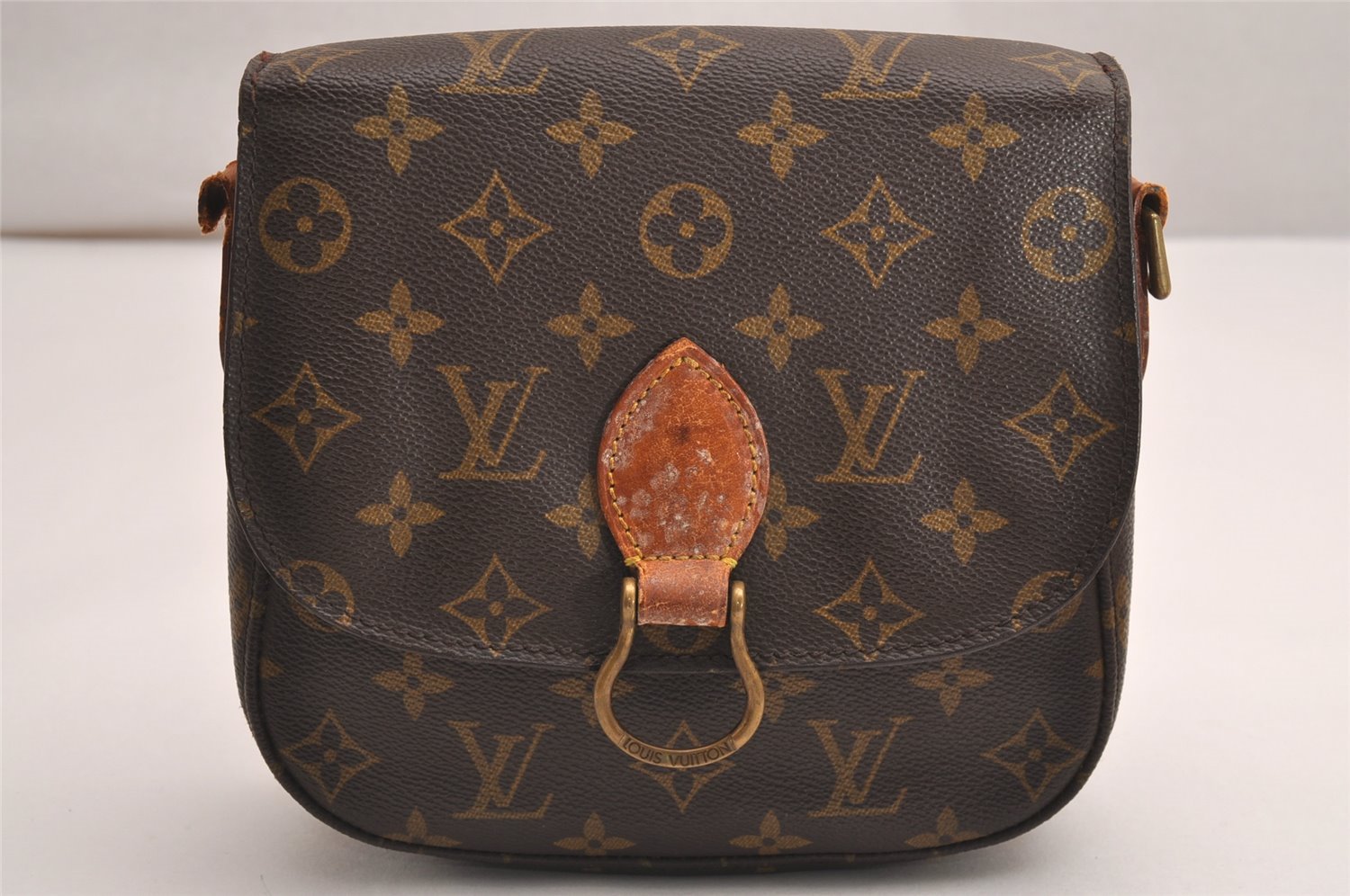 Authentic Louis Vuitton Monogram Saint Cloud MM M51243 Shoulder Bag Junk 3796J