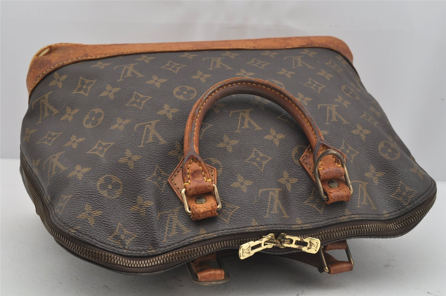 Authentic Louis Vuitton Monogram Alma Hand Bag Purse M51130 LV Junk 3797J