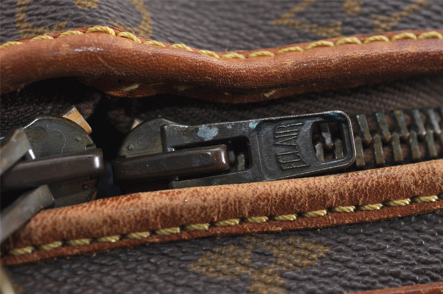 Authentic Louis Vuitton Monogram Sac Chaussures 30 Boston Bag Old Model LV 3800J