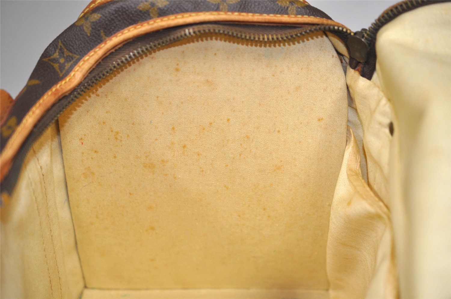 Authentic Louis Vuitton Monogram Sac Chaussures 30 Boston Bag Old Model LV 3800J