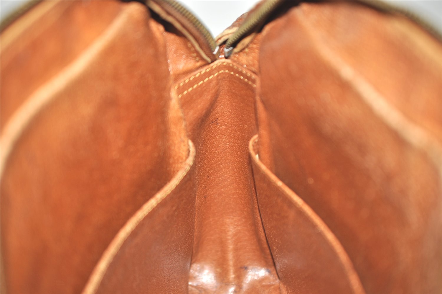 Authentic Louis Vuitton Monogram Sac Bandouliere 30 Shoulder Bag Old Model 3801J